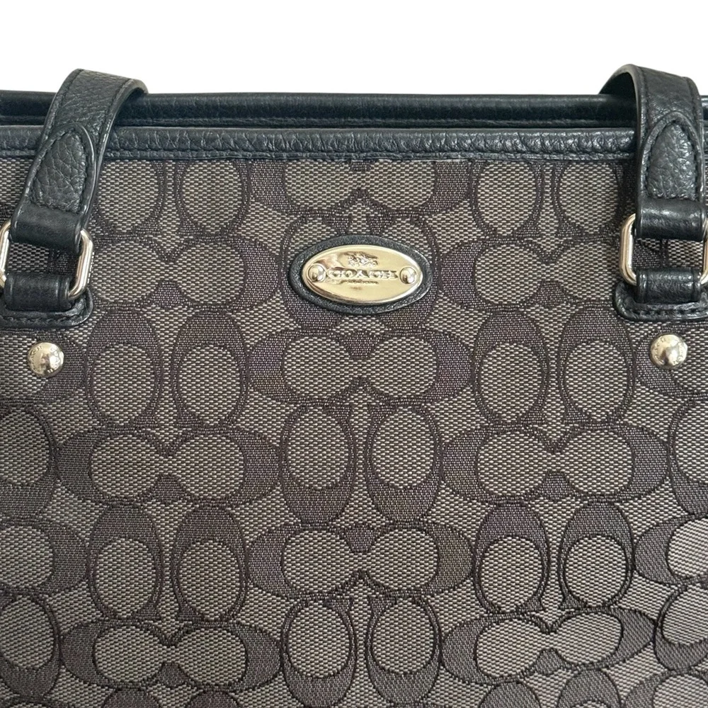 Authentic Coach Signature Black Grey Zip Top Tote Bag - Picture 9 of 13